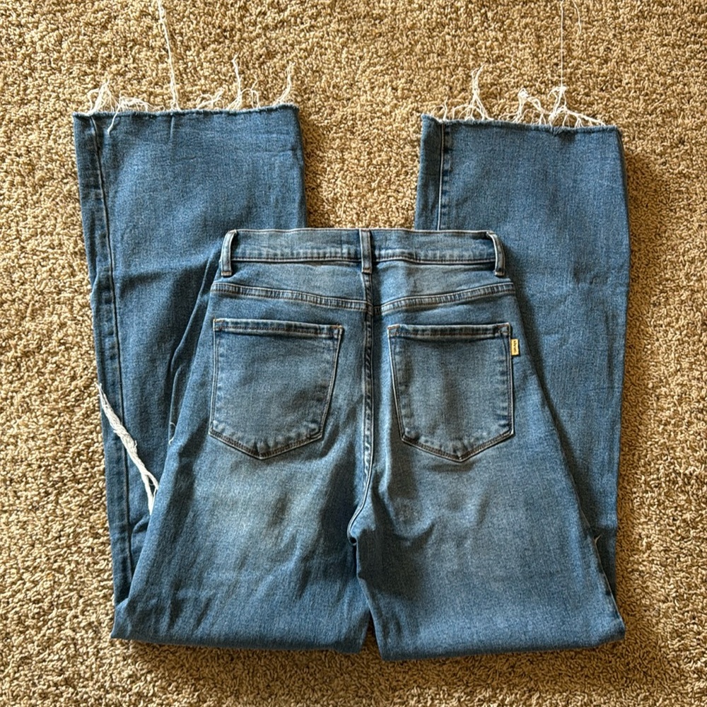 Vibrant jeans. Size 5. Worn once